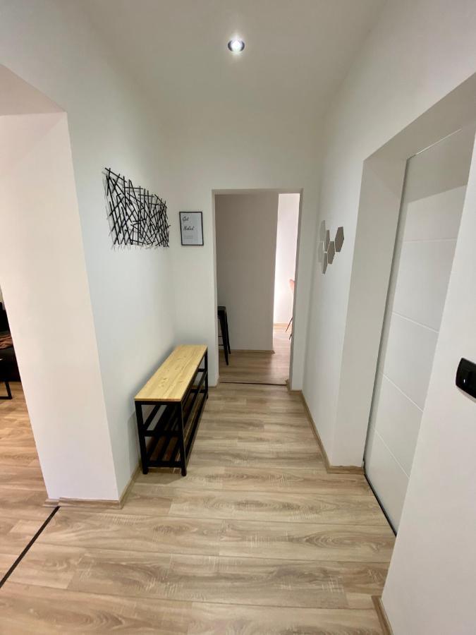 Apartment Rose พูลา ภายนอก รูปภาพ