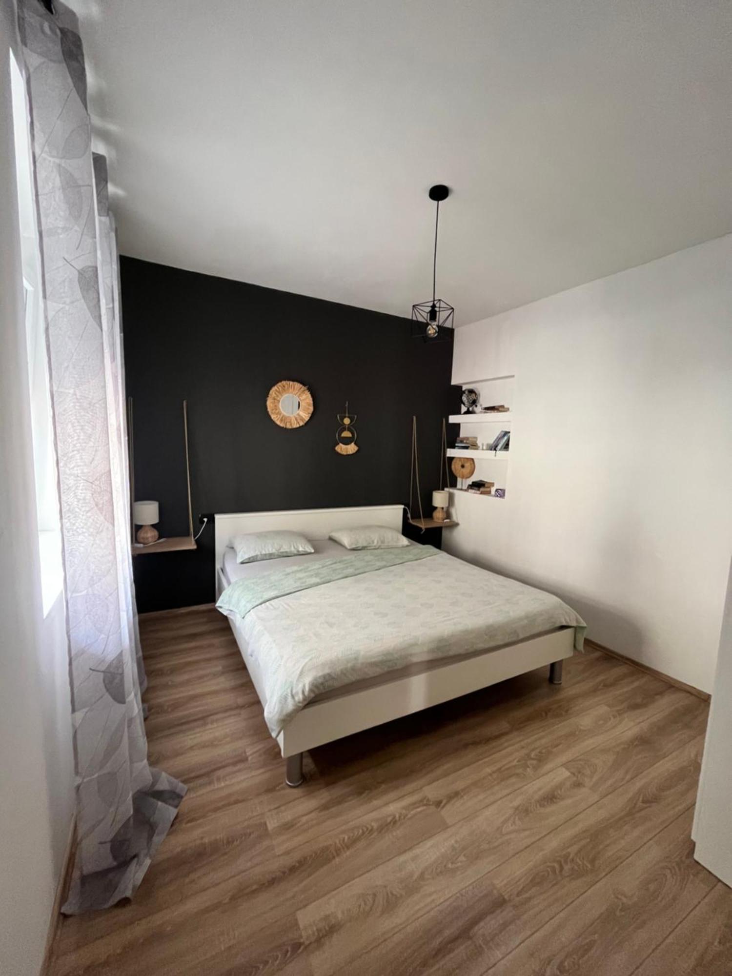 Apartment Rose พูลา ภายนอก รูปภาพ